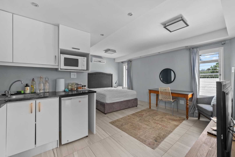 4 Bedroom Property for Sale in Camps Bay Western Cape